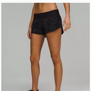 Perfect Condition Lulu Speed Up Shorts